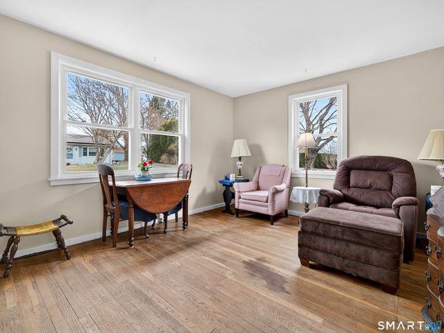 6 Slocum Drive, East Lyme, CT 06357