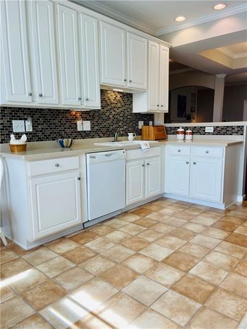 5765 Knoll Court, Lewisville, NC 27023