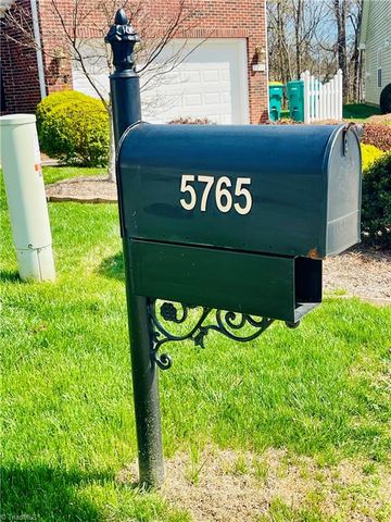 5765 Knoll Court, Lewisville, NC 27023