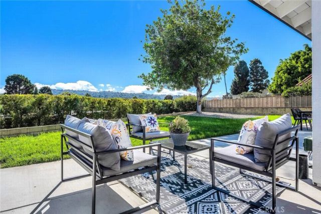 1902 Peninsula Verde Drive, Rancho Palos Verdes, CA 90275