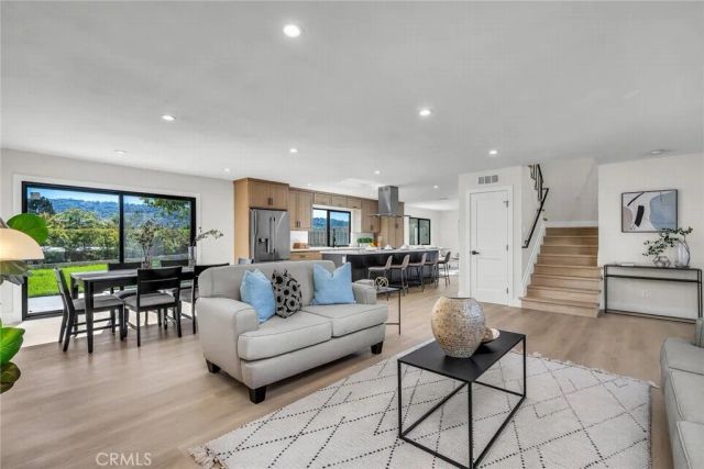 1902 Peninsula Verde Drive, Rancho Palos Verdes, CA 90275