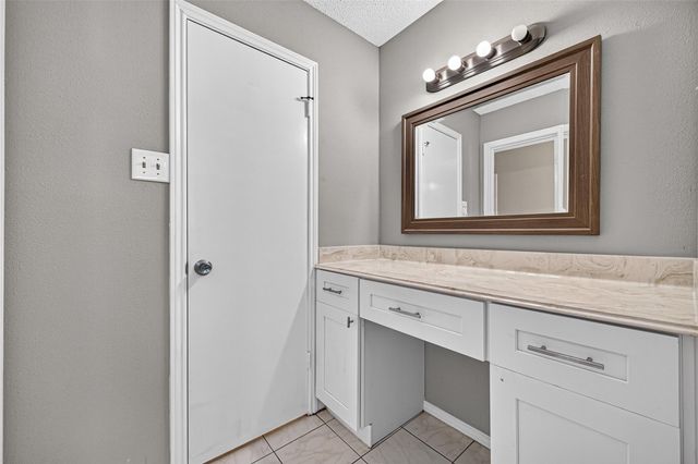 3022 Mosby Drive, Sugar Land, TX 77479