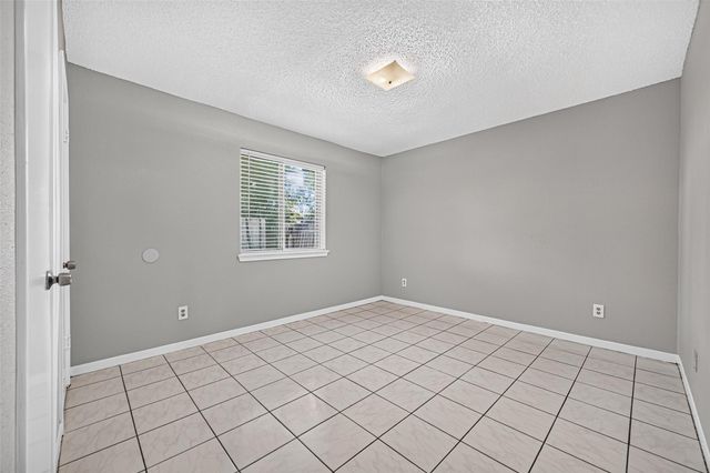 3022 Mosby Drive, Sugar Land, TX 77479