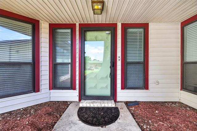 3022 Mosby Drive, Sugar Land, TX 77479