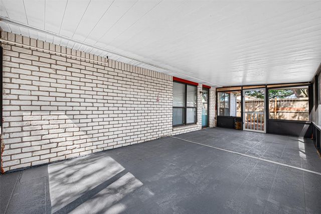 3022 Mosby Drive, Sugar Land, TX 77479