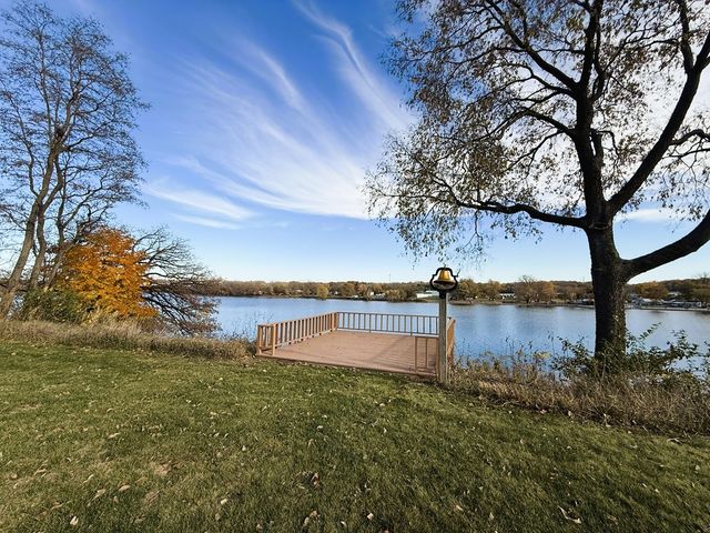 1432 Eustace Drive, Dixon, IL 61021