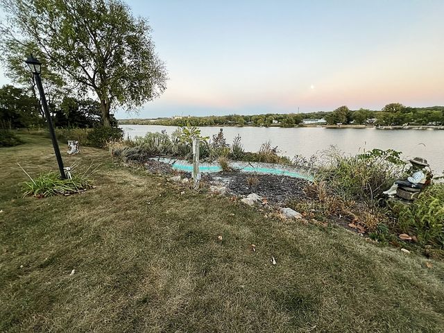 1432 Eustace Drive, Dixon, IL 61021