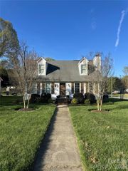 670 Sylvan Street SW, Concord, NC 28025