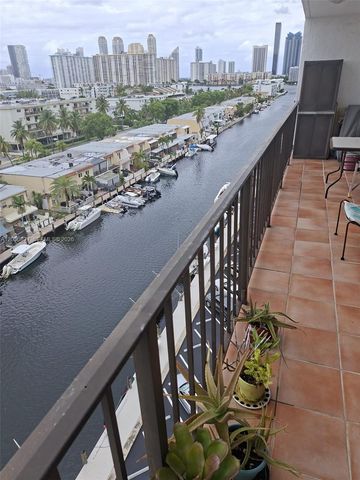 3545 NE 166th St 908, North Miami Beach, FL 33160