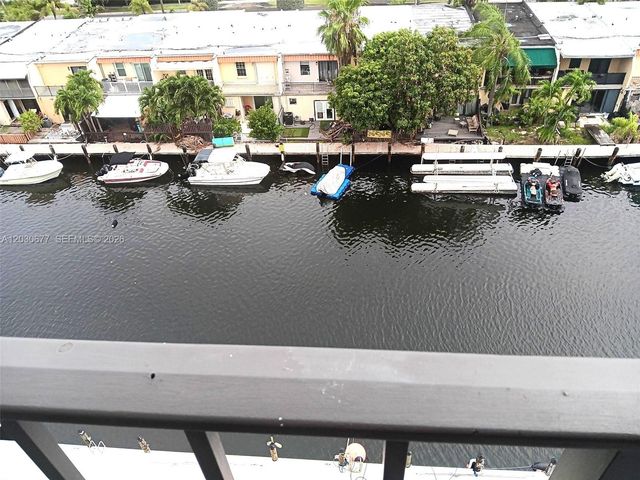 3545 NE 166th St 908, North Miami Beach, FL 33160