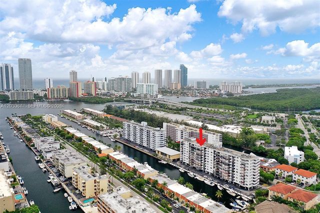3545 NE 166th St 908, North Miami Beach, FL 33160