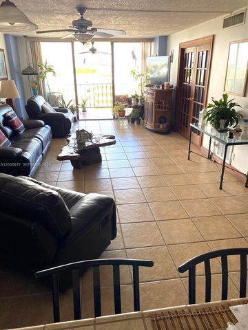 3545 NE 166th St 908, North Miami Beach, FL 33160
