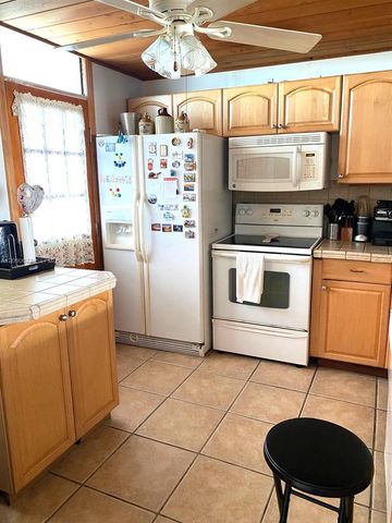 3545 NE 166th St 908, North Miami Beach, FL 33160