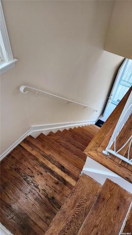 244-57 Grand Central Parkway 2, Douglaston, NY 11362