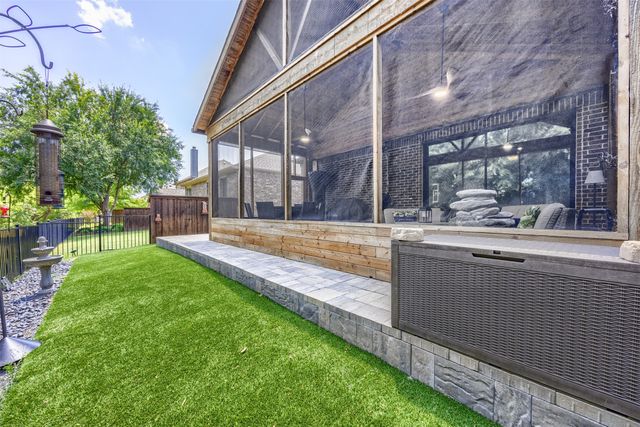 9516 National Pines Drive, Mckinney, TX 75072