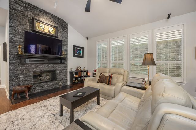 9516 National Pines Drive, Mckinney, TX 75072