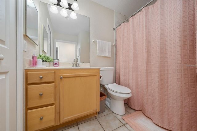 930 MOONLIGHT COVE ROAD 11-107, Orange City, FL 32763