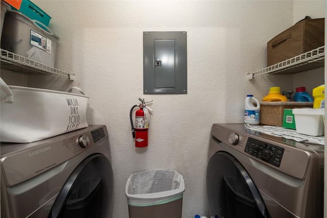 930 MOONLIGHT COVE ROAD 11-107, Orange City, FL 32763