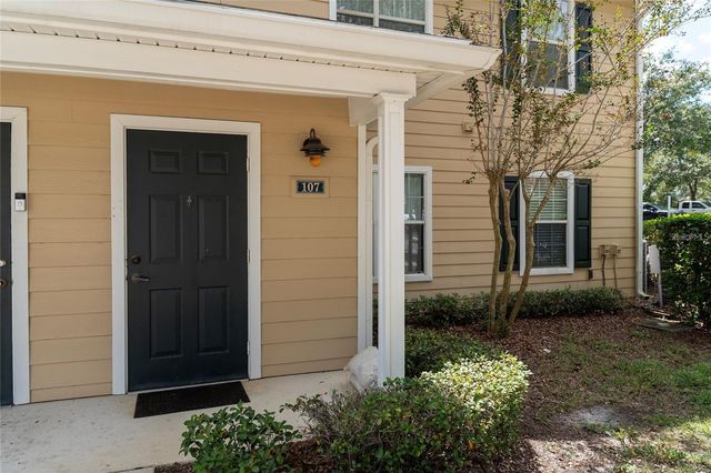 930 MOONLIGHT COVE ROAD 11-107, Orange City, FL 32763
