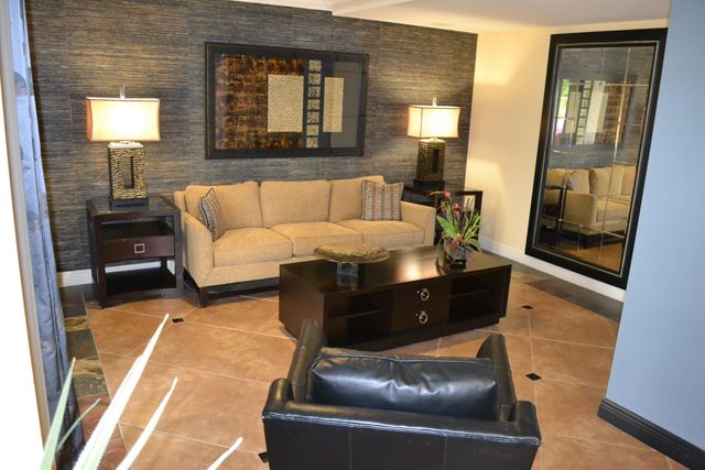 4907 Midtown Lane 1214, Palm Beach Gardens, FL 33418