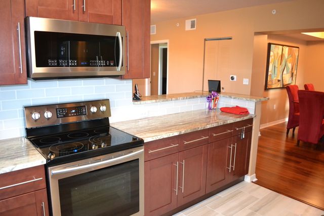 4907 Midtown Lane 1214, Palm Beach Gardens, FL 33418