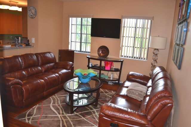 4907 Midtown Lane 1214, Palm Beach Gardens, FL 33418