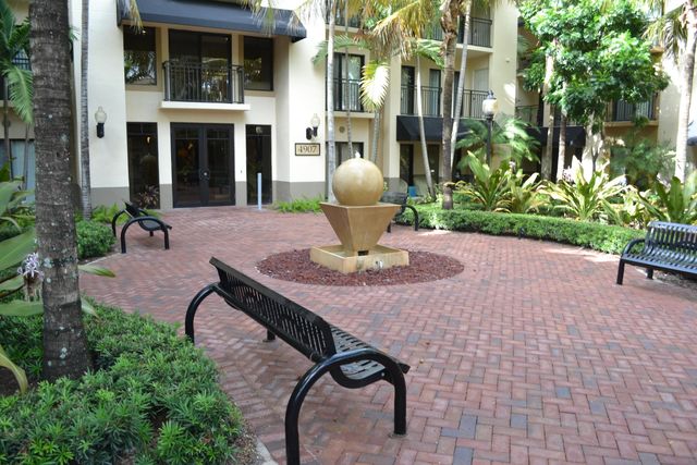 4907 Midtown Lane 1214, Palm Beach Gardens, FL 33418