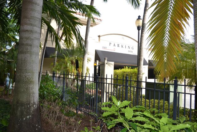 4907 Midtown Lane 1214, Palm Beach Gardens, FL 33418