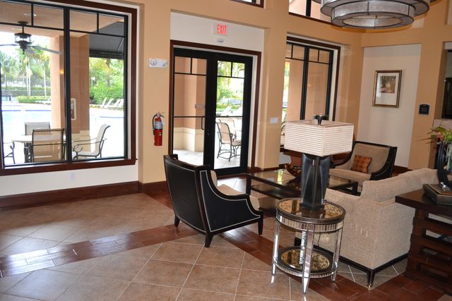 4907 Midtown Lane 1214, Palm Beach Gardens, FL 33418