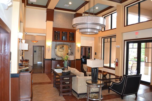 4907 Midtown Lane 1214, Palm Beach Gardens, FL 33418