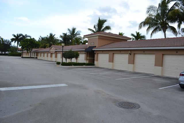 4907 Midtown Lane 1214, Palm Beach Gardens, FL 33418