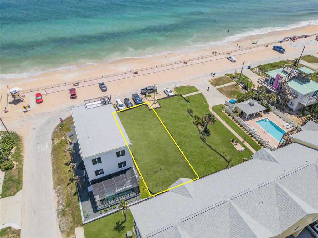 Image 13 of property listing at 6604 S ATLANTIC AVENUE, New Smyrna Beach, FL 32169