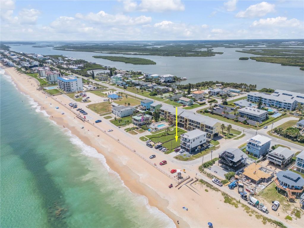 Image 17 of property listing at 6604 S ATLANTIC AVENUE, New Smyrna Beach, FL 32169