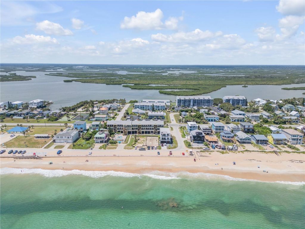 Image 20 of property listing at 6604 S ATLANTIC AVENUE, New Smyrna Beach, FL 32169