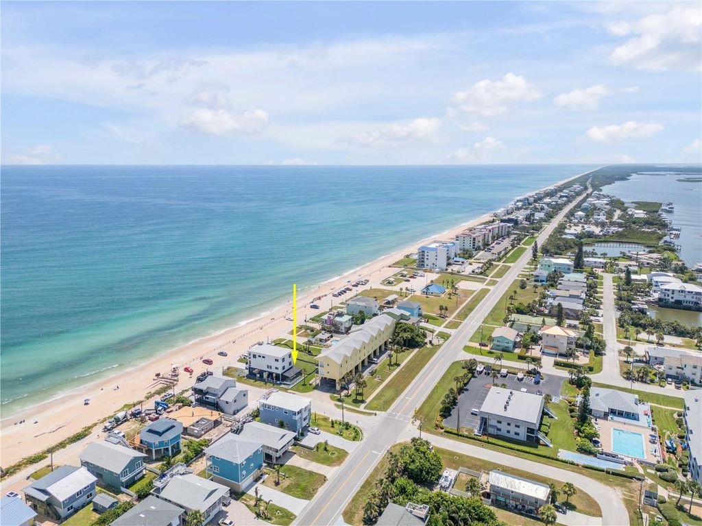 Image 21 of property listing at 6604 S ATLANTIC AVENUE, New Smyrna Beach, FL 32169