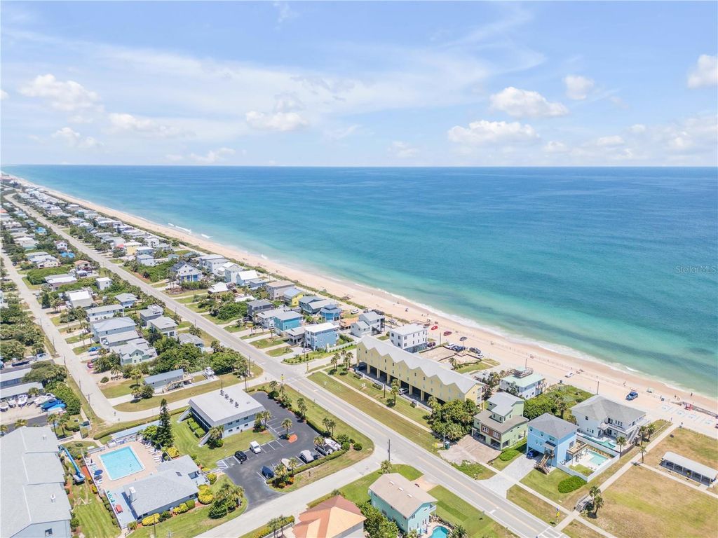 Image 24 of property listing at 6604 S ATLANTIC AVENUE, New Smyrna Beach, FL 32169