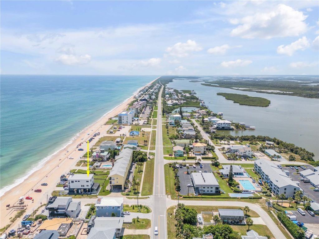 Image 27 of property listing at 6604 S ATLANTIC AVENUE, New Smyrna Beach, FL 32169