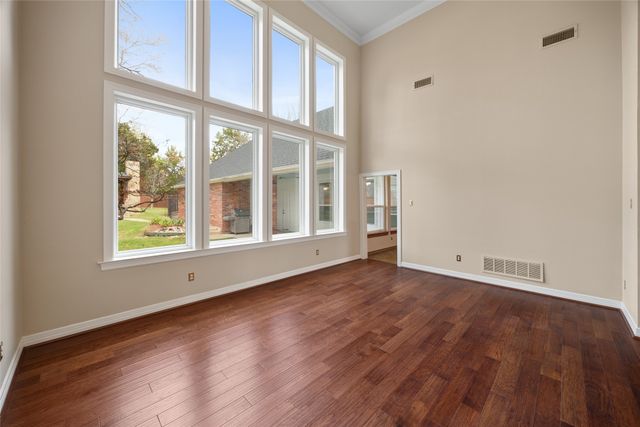 8 Equestrian Trail, Duncanville, TX 75116