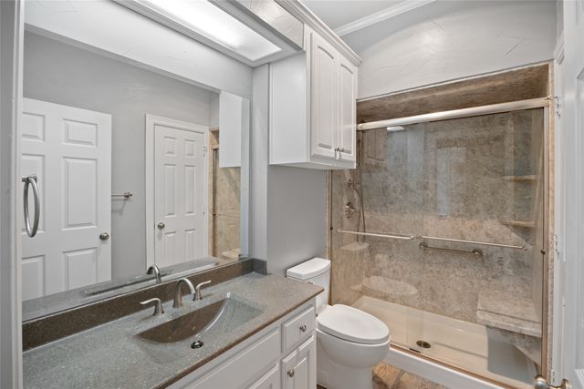 8 Equestrian Trail, Duncanville, TX 75116