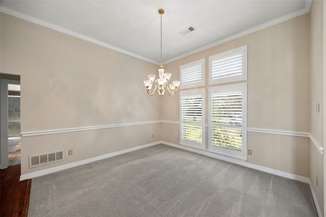 8 Equestrian Trail, Duncanville, TX 75116