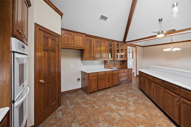 8 Equestrian Trail, Duncanville, TX 75116