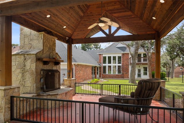 8 Equestrian Trail, Duncanville, TX 75116