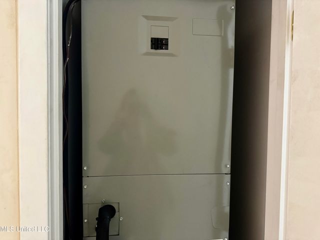 8 Oak Lane, Natchez, MS 39120