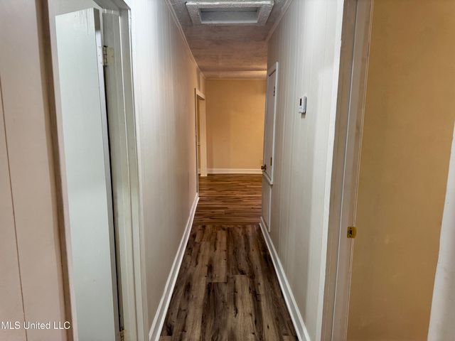 8 Oak Lane, Natchez, MS 39120