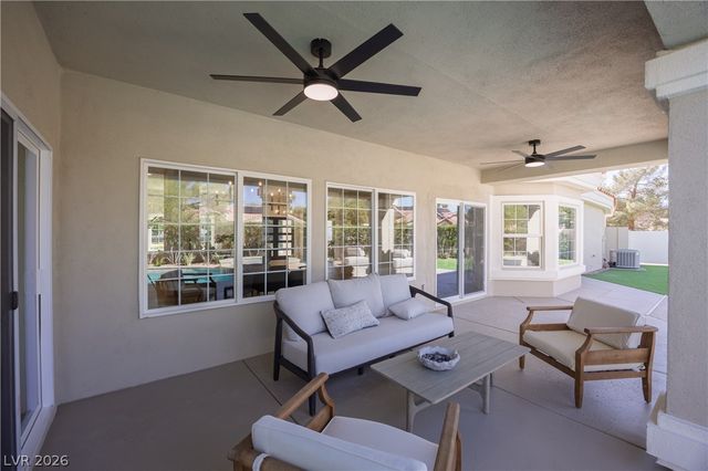 8016 Golfers Oasis Drive, Las Vegas, NV 89149