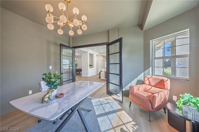 8016 Golfers Oasis Drive, Las Vegas, NV 89149