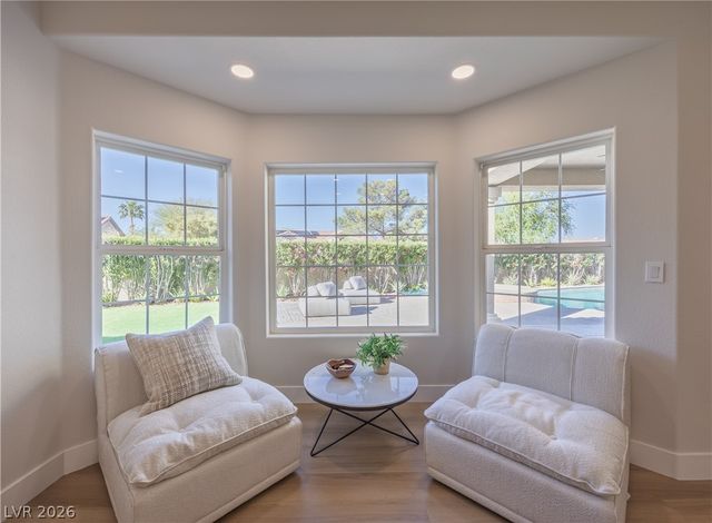 8016 Golfers Oasis Drive, Las Vegas, NV 89149