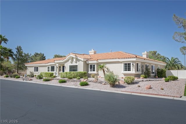 8016 Golfers Oasis Drive, Las Vegas, NV 89149