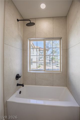 8016 Golfers Oasis Drive, Las Vegas, NV 89149