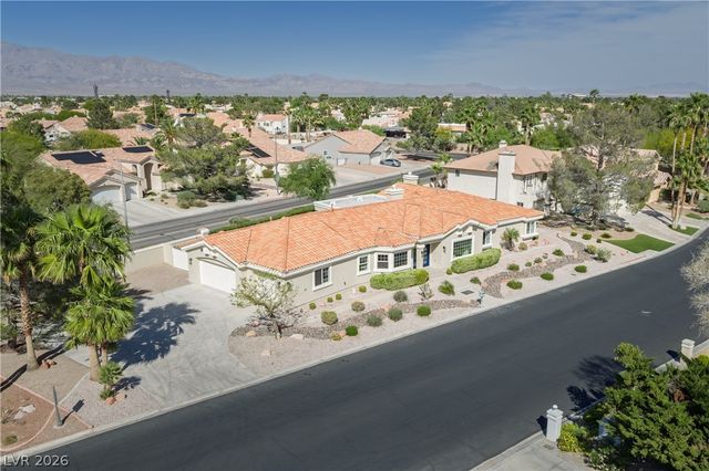 8016 Golfers Oasis Drive, Las Vegas, NV 89149